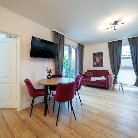 Moebliertes Wohnen - Nina Apartment รอสต็อค ภายนอก รูปภาพ