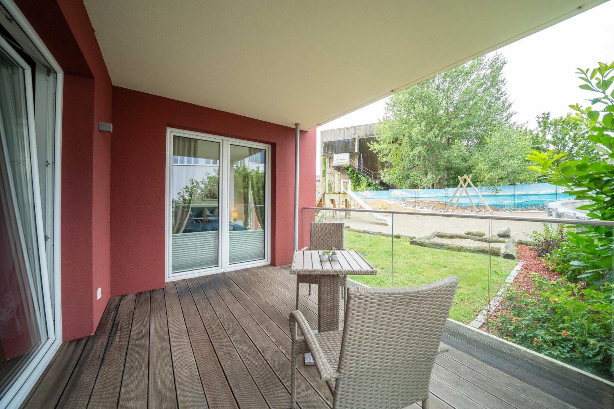 Moebliertes Wohnen - Nina Apartment รอสต็อค ภายนอก รูปภาพ